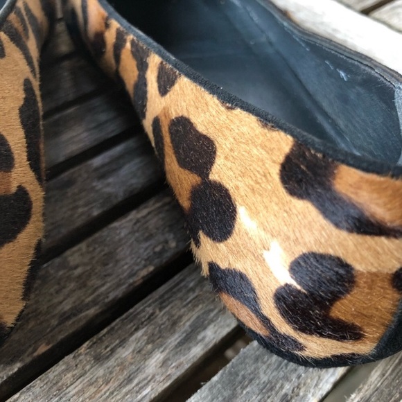 Stuart Weitzman Calf Hair Leopard Print Flats - Picture 3 of 9